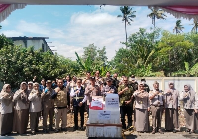 Cegah Hama dan Penyakit, Karantina Jatim Musnahkan Ratusan Komoditas Ilegal