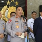 Kapolri Jenderal Polisi Suyudi Ario Seto bersama Wakil Sekretaris Jenderal NNCC Tiongkok Lan Weihong dalam pertemuan bilateral di Mabes Polri, Jakarta, Rabu (28/10/2026), membahas kerja sama pemberantasan jaringan narkotika internasional.